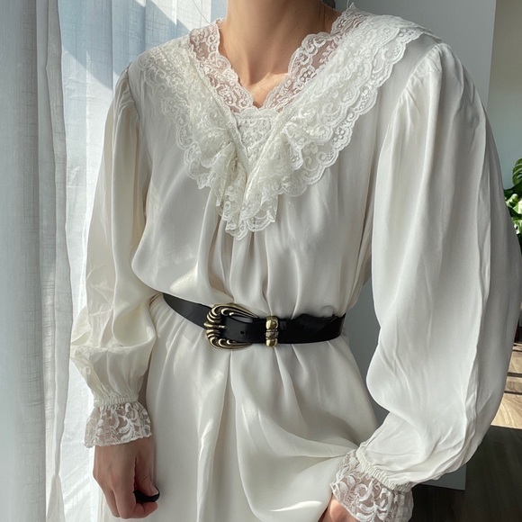 Exaggerated Collar Maxi Dresses